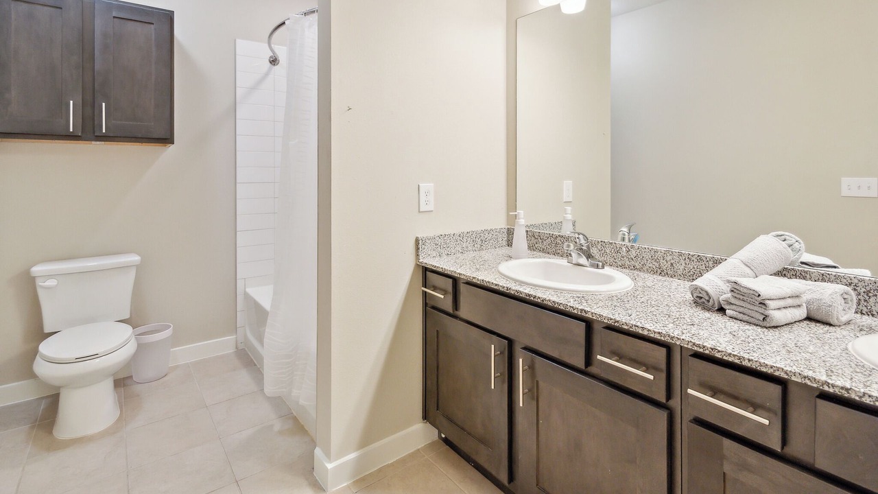 Photo of Bathroom in Willowbrook