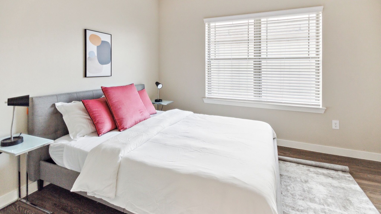 Photo of Bedroom in Willowbrook