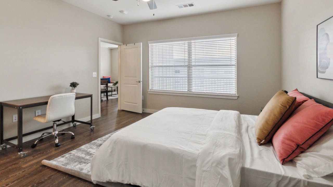 Photo of Bedroom in Willowbrook