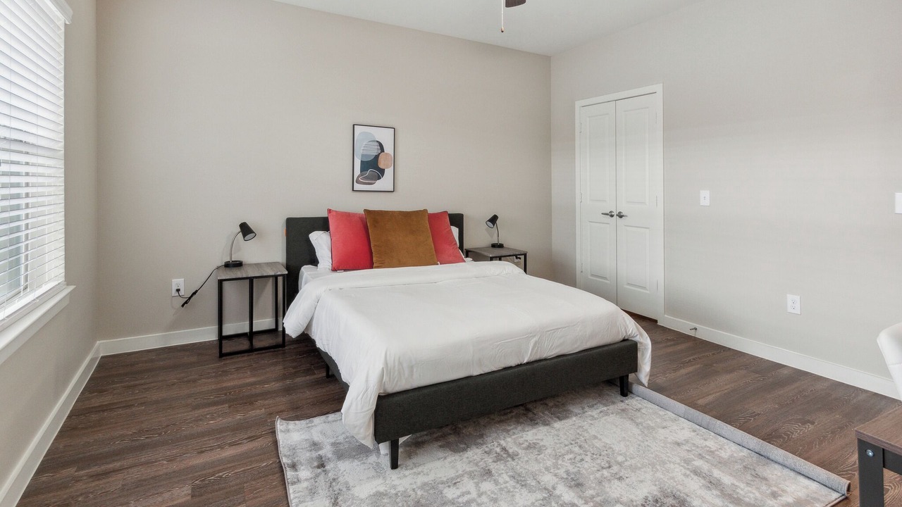 Photo of Bedroom in Willowbrook