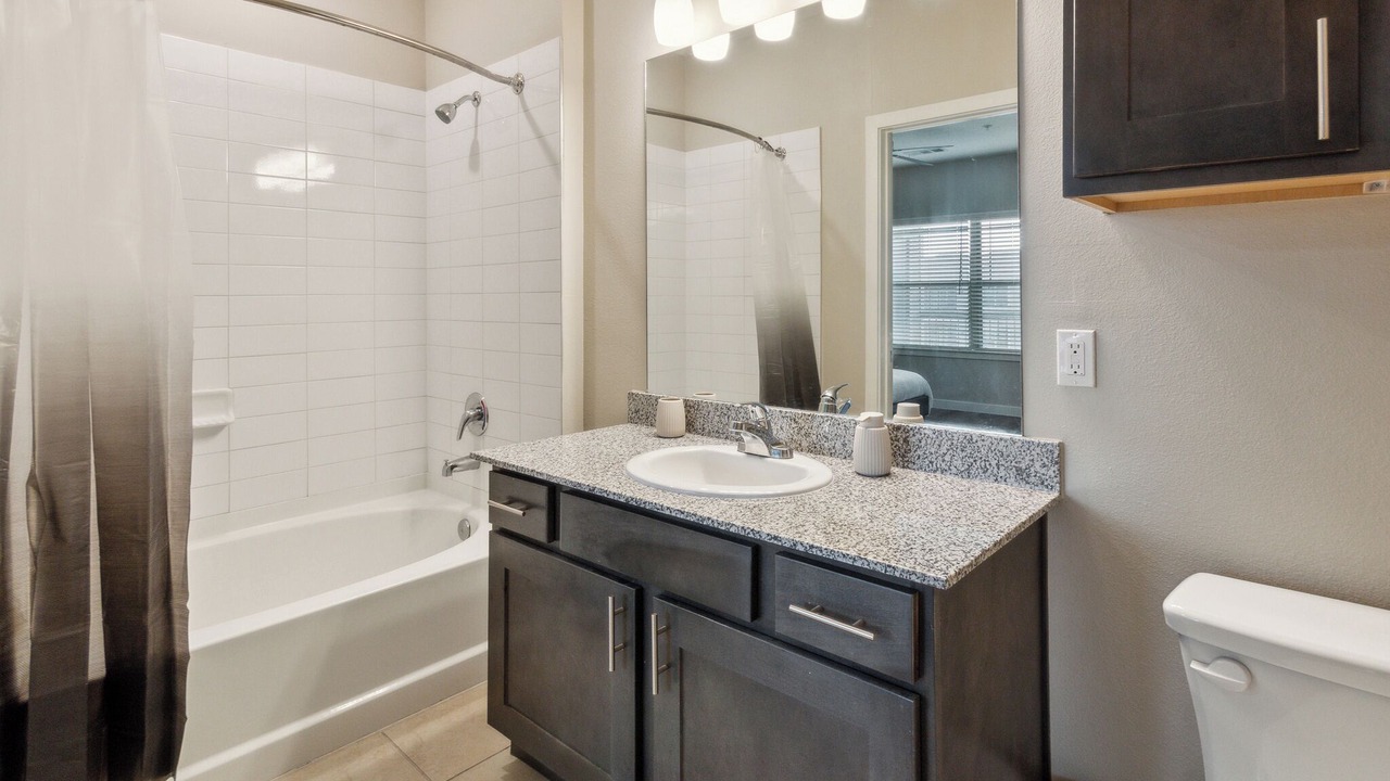 Photo of Bathroom in Willowbrook