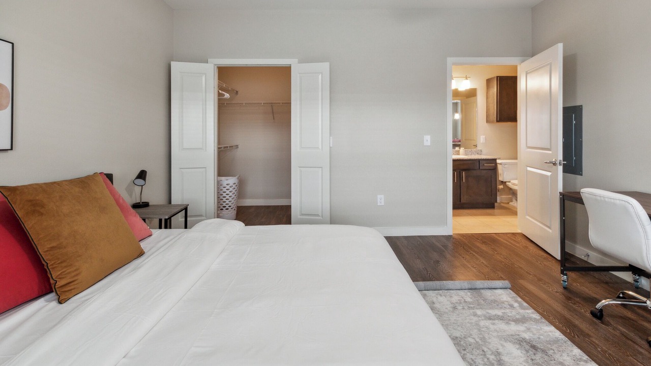 Photo of Bedroom in Willowbrook