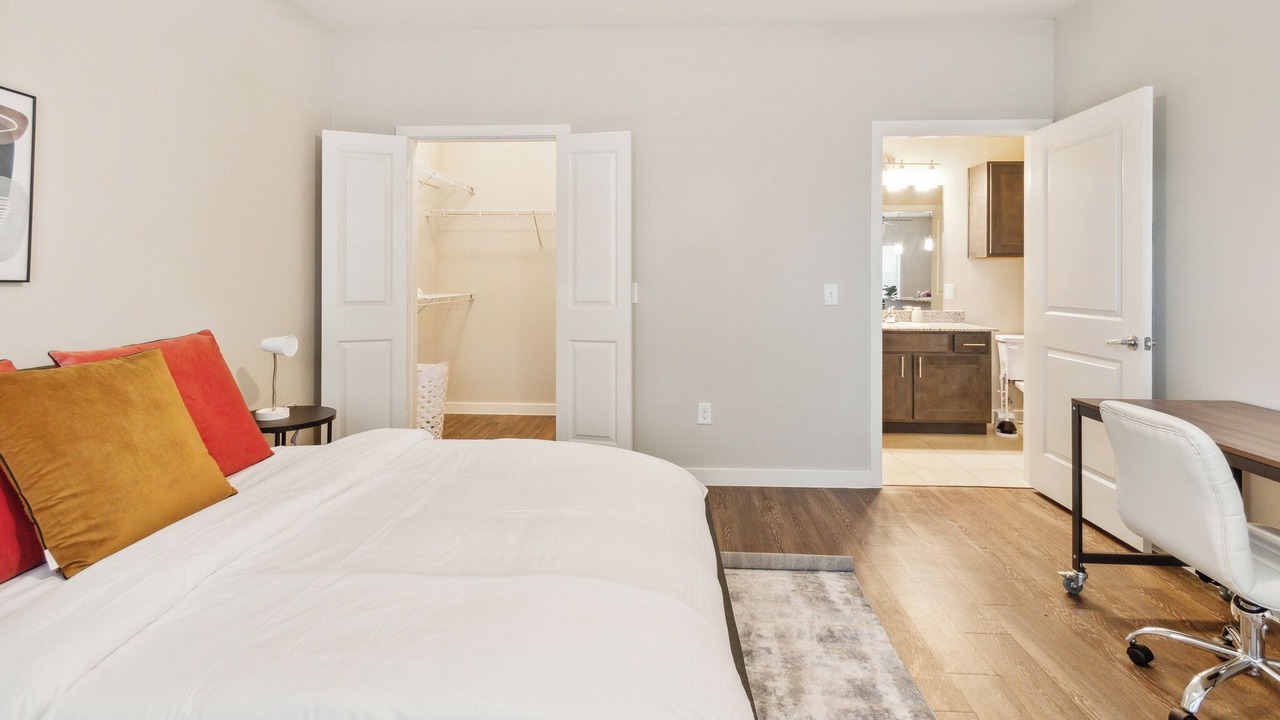 Photo of Bedroom in Willowbrook