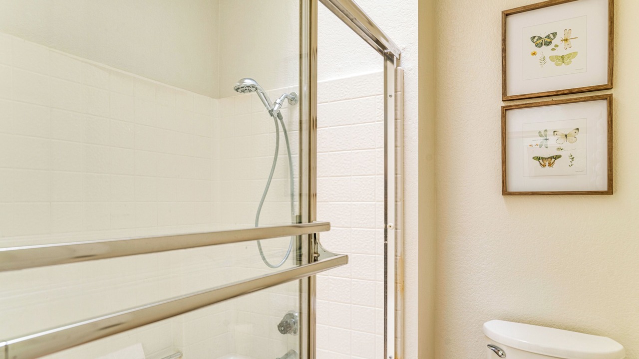 Photo of Bathroom in Lake Elsinore