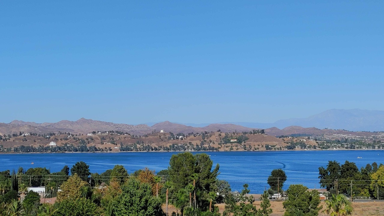 Photo of Others in Lake Elsinore
