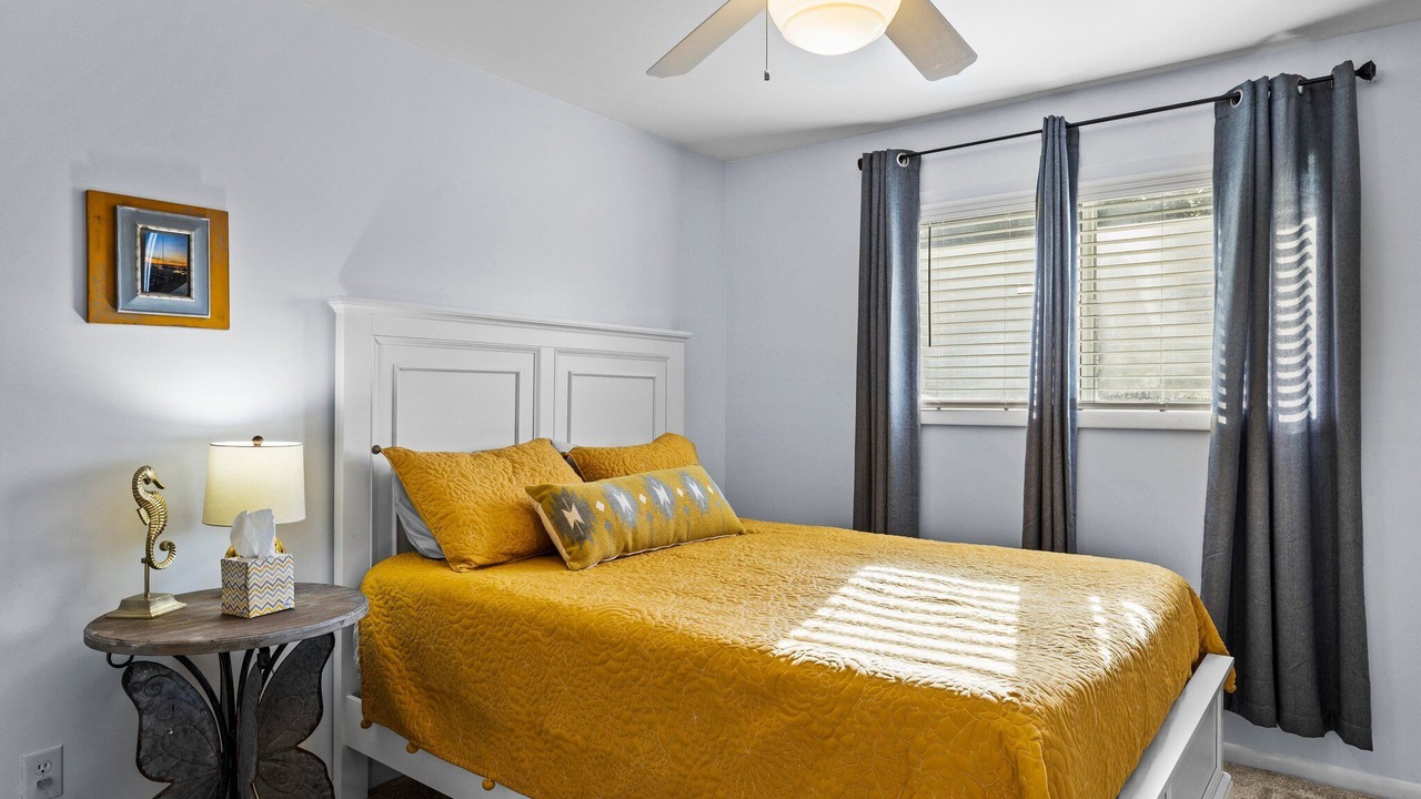 Photo of Bedroom in Carteret County