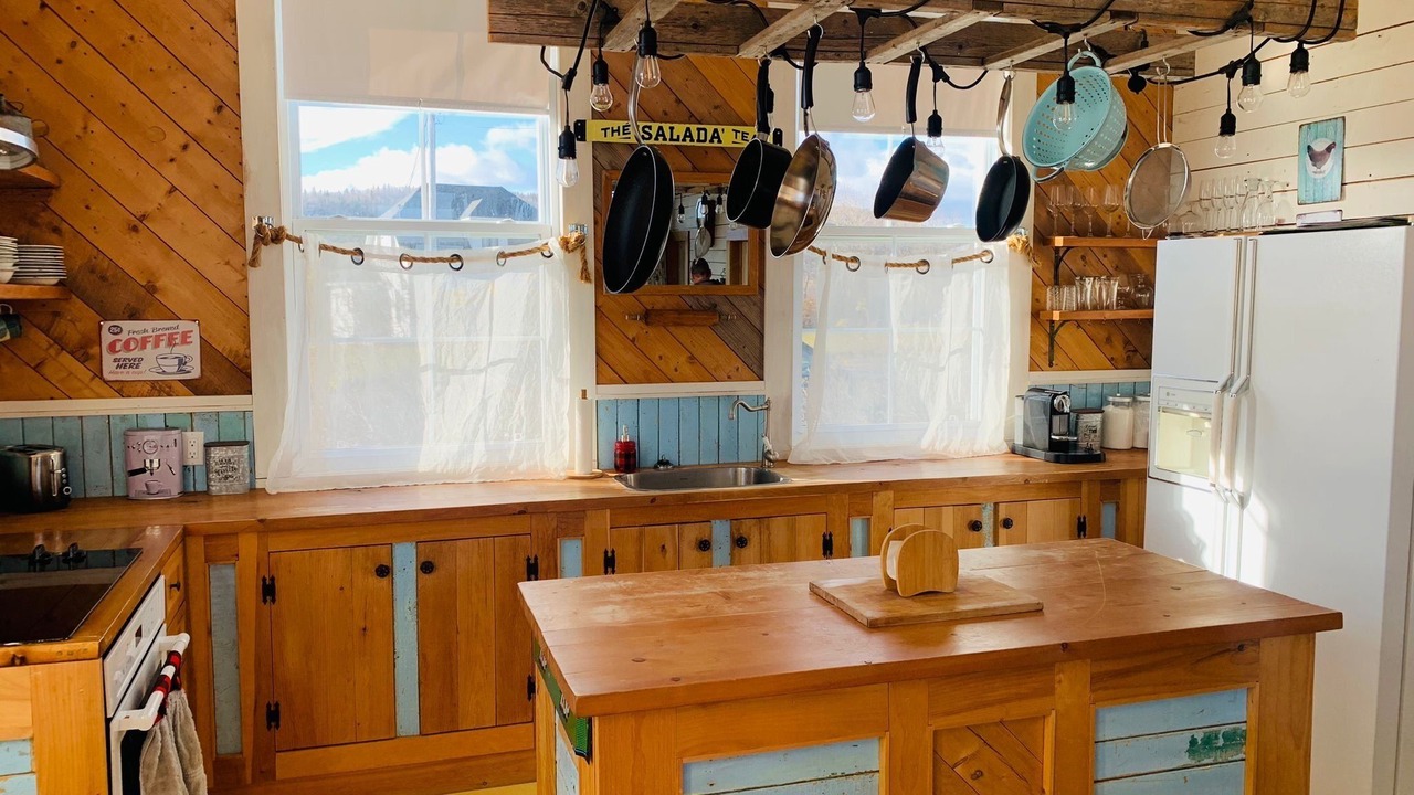 Photo of Kitchen in L'Anse-au-Griffon