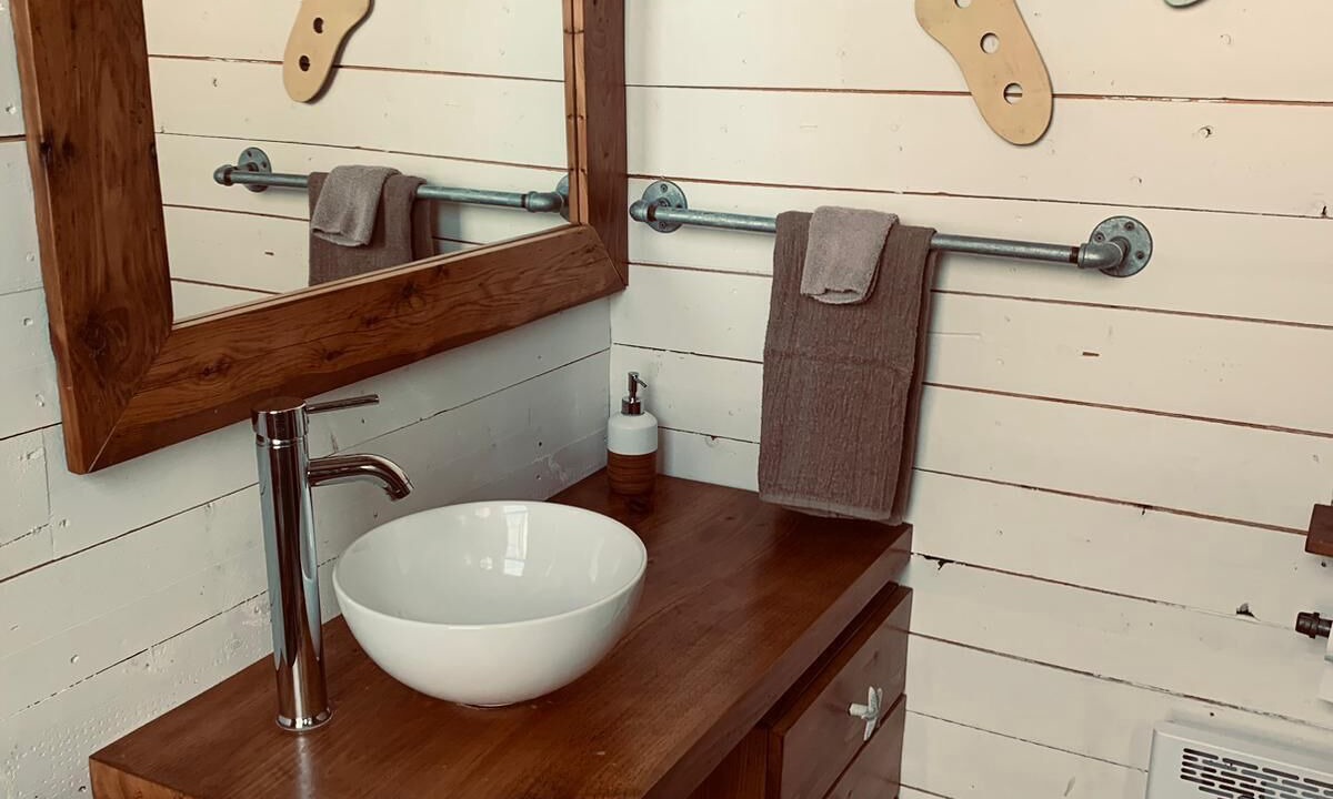 Photo of Bathroom in L'Anse-au-Griffon