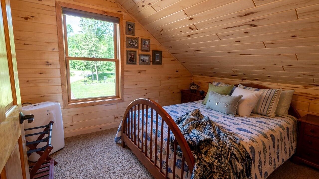 Photo of Bedroom in Perham