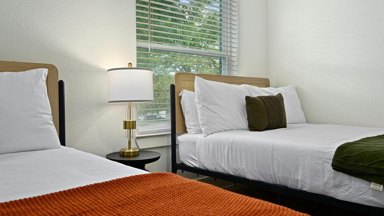 Photo of Bedroom in North Austin Civic Association