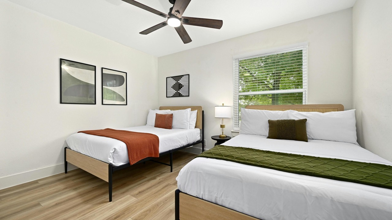 Photo of Bedroom in North Austin Civic Association