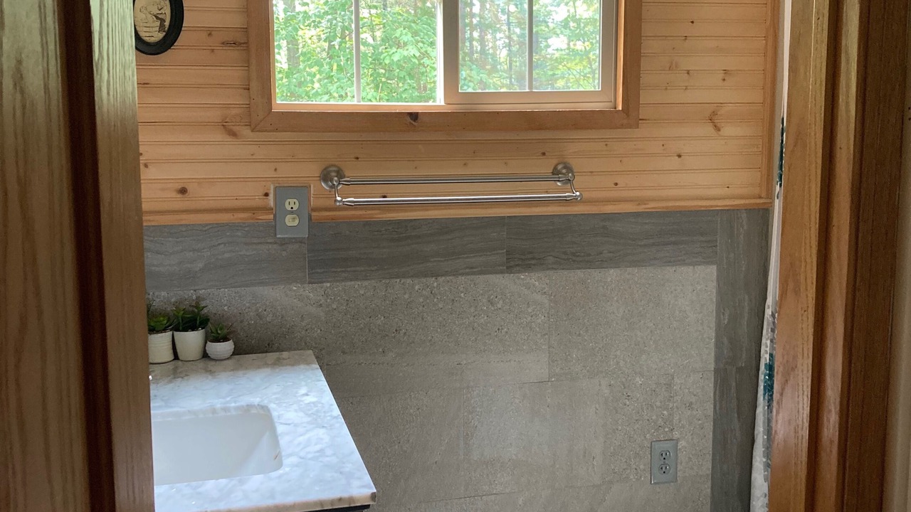Photo of Bathroom in Powell