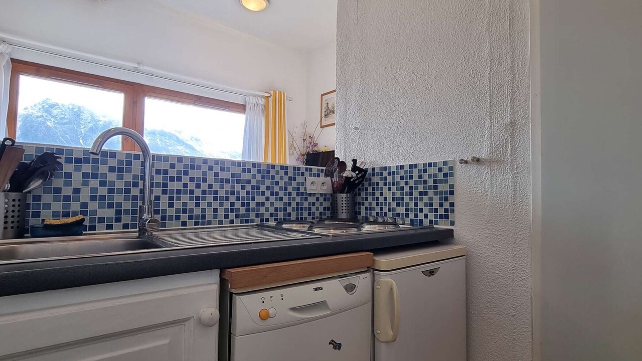 Photo of Kitchen in Saint-Etienne-en-Devoluy