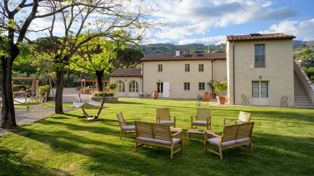 Photo of Patio Balcony in Massa