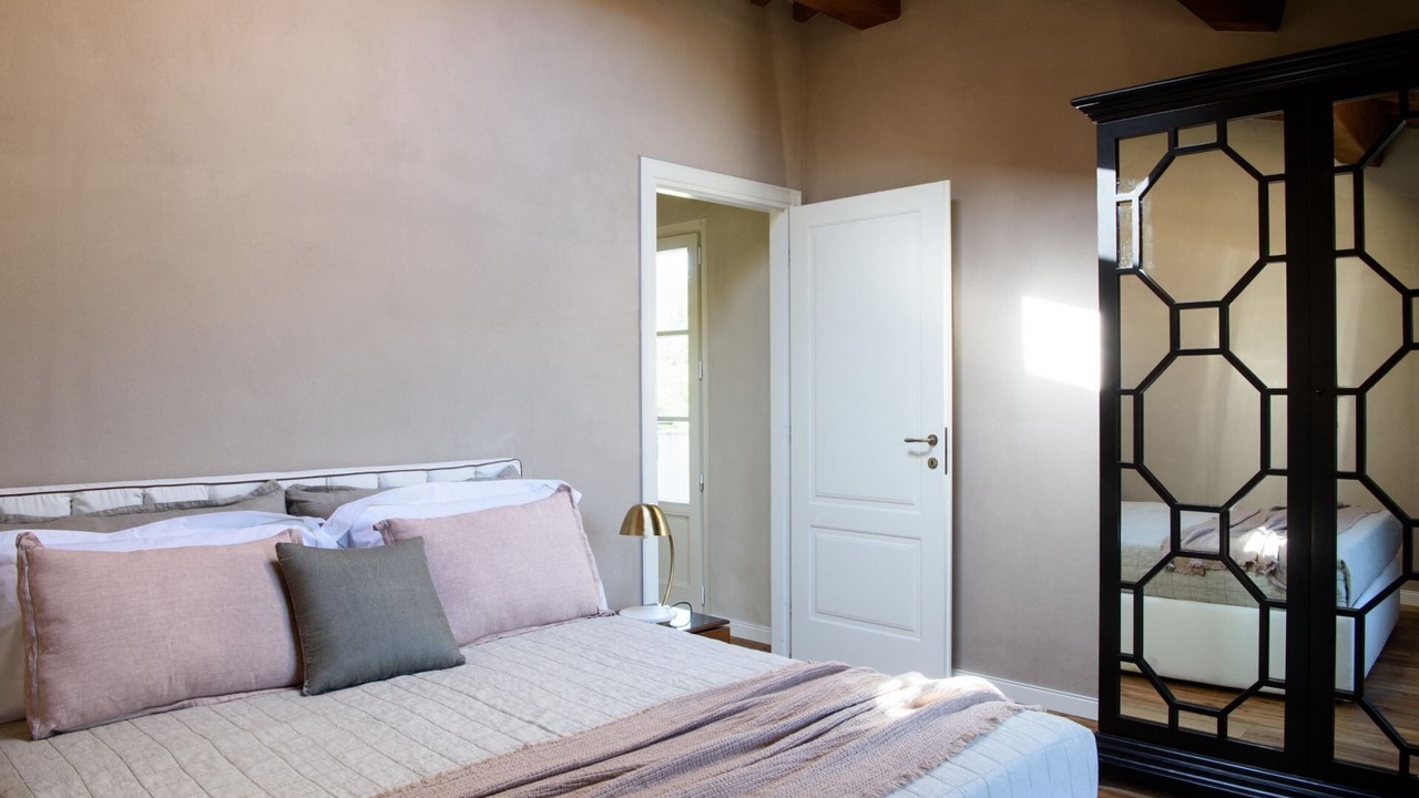 Photo of Bedroom in Massa
