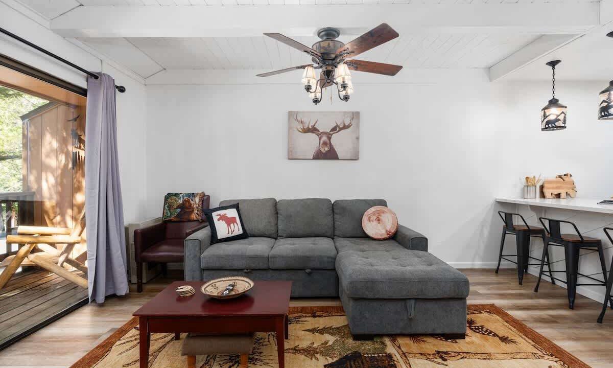 Photo of Livingroom in Granite Ridge