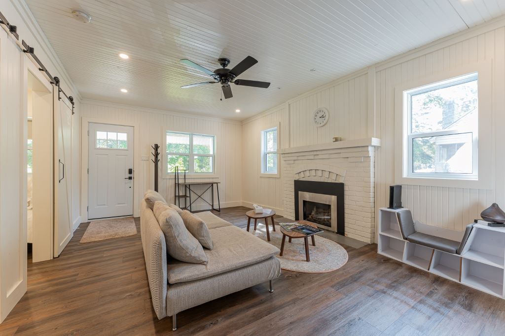 Photo of Livingroom in Port Sydney