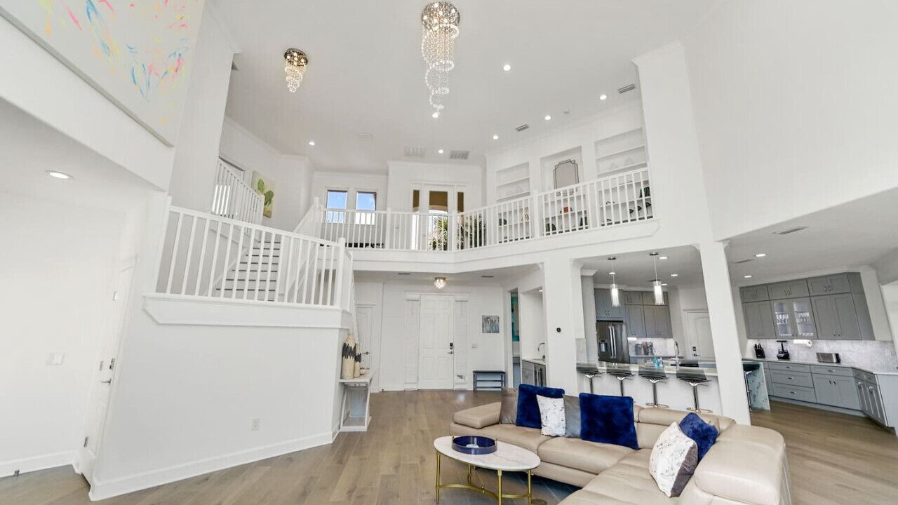Photo of Bedroom in Crescent Beach