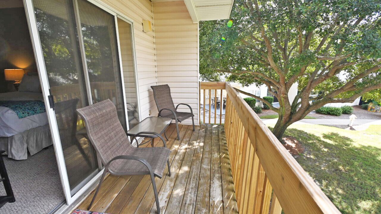 Photo of Patio Balcony in Holiday Isle