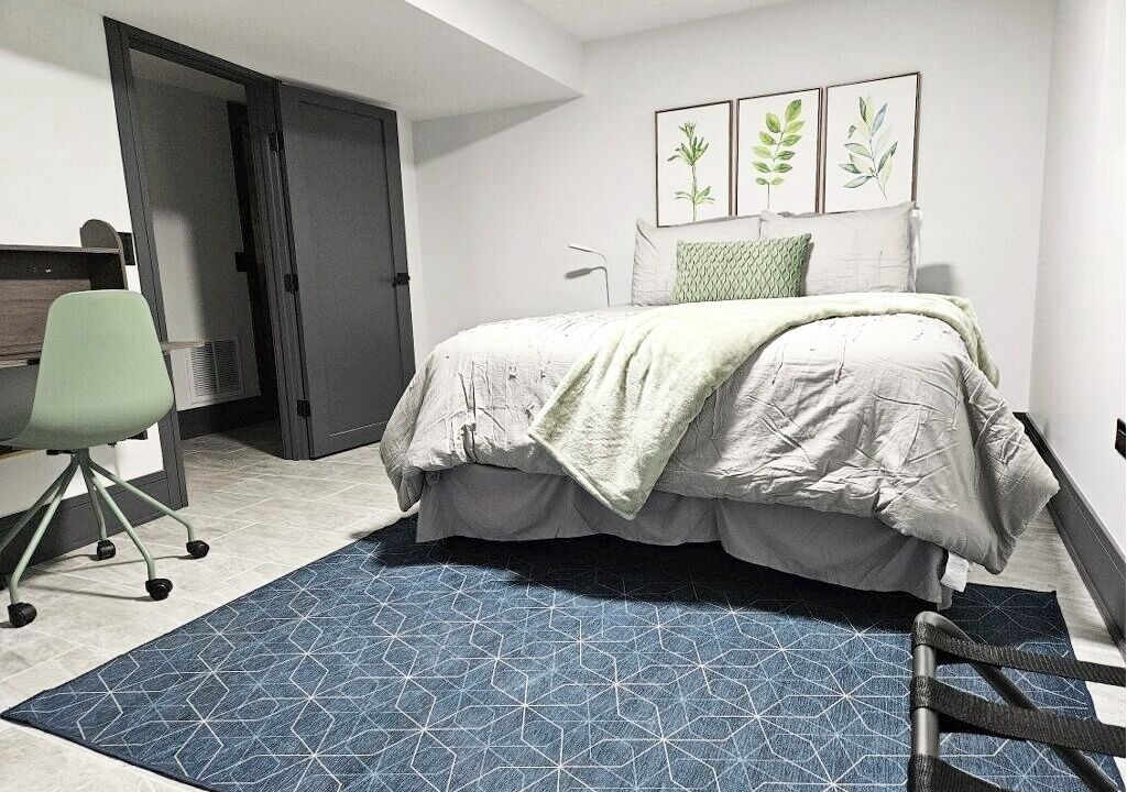 Photo of Bedroom in Woodlawn