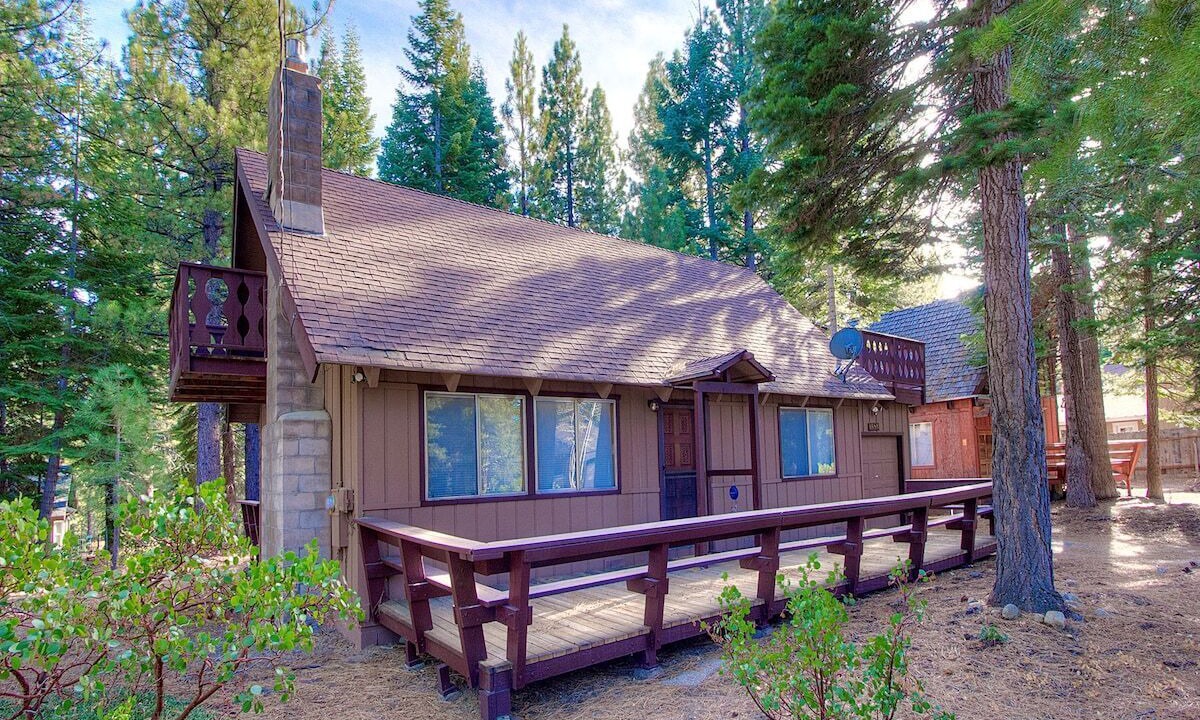 Photo of Outdoor in Country Club Estates