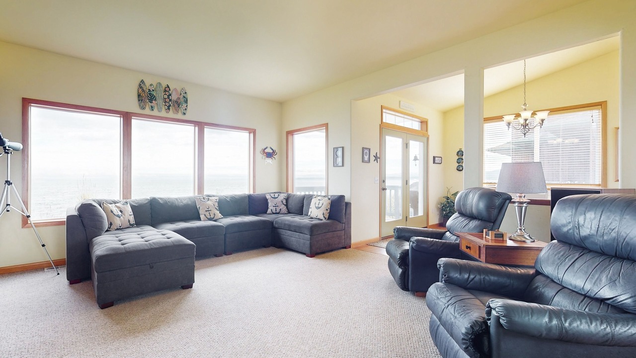 Photo of Livingroom in Sequim