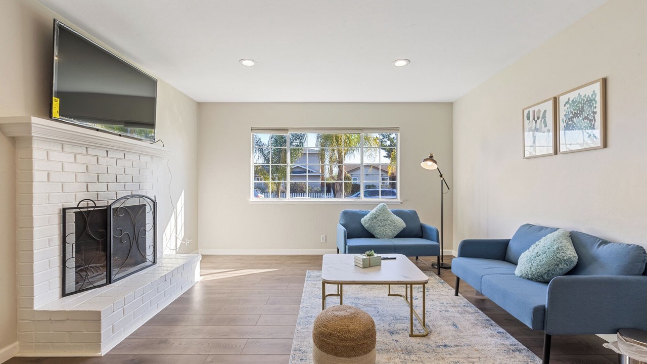 Photo of Livingroom in Cambrian