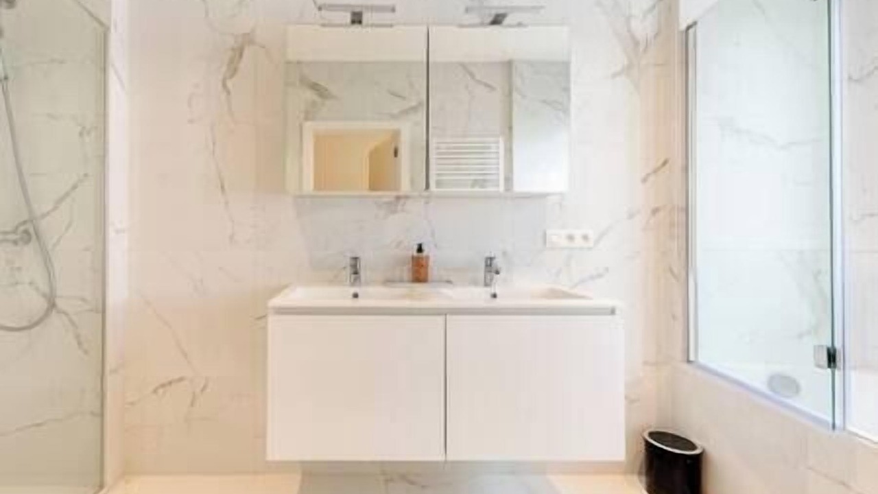Photo of Bathroom in University District