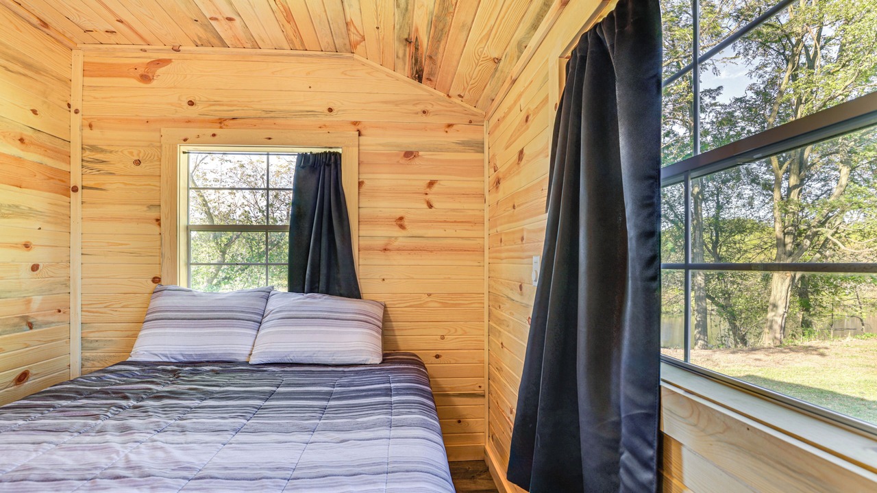 Photo of Bedroom in Blanchardville