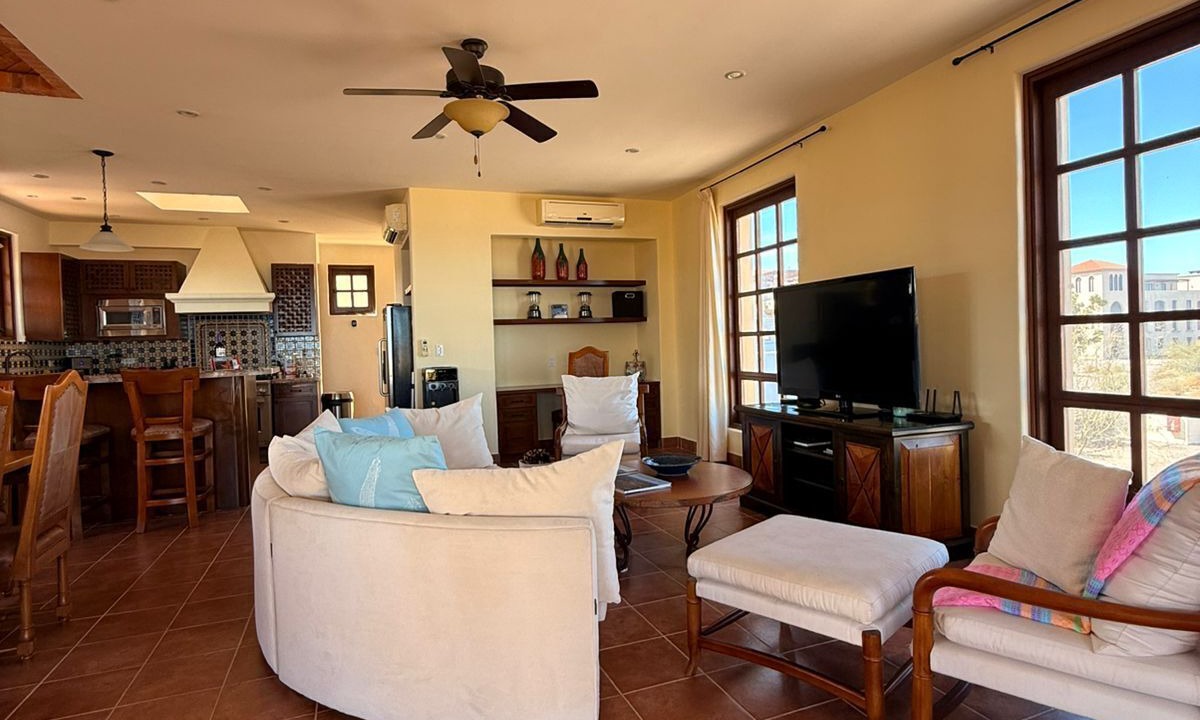 Photo of Livingroom in Nopolo