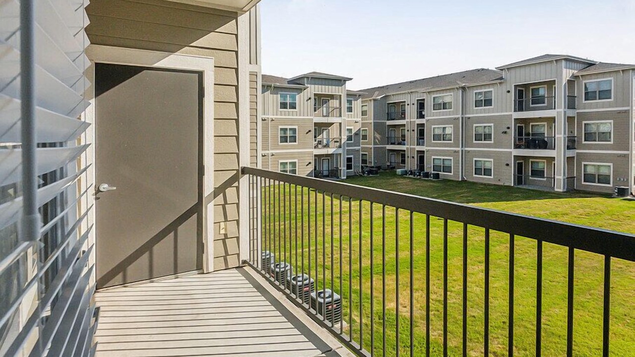 Photo of Outdoor in Willowbrook