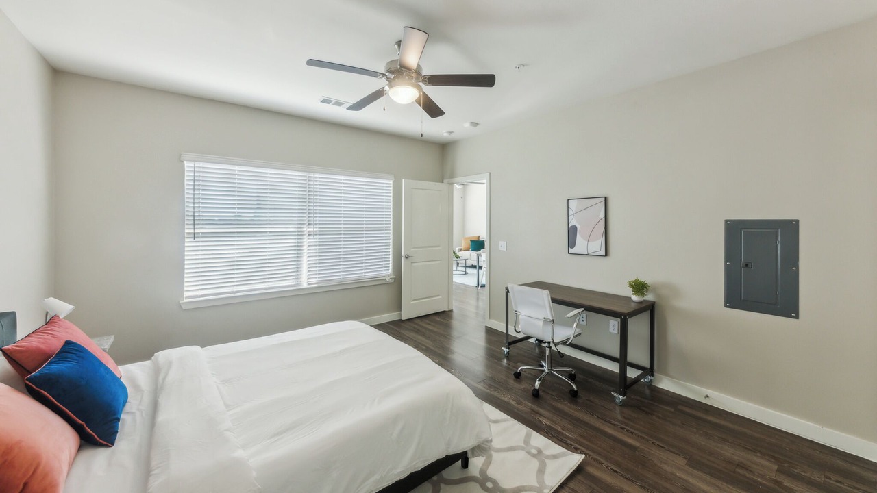 Photo of Bedroom in Willowbrook