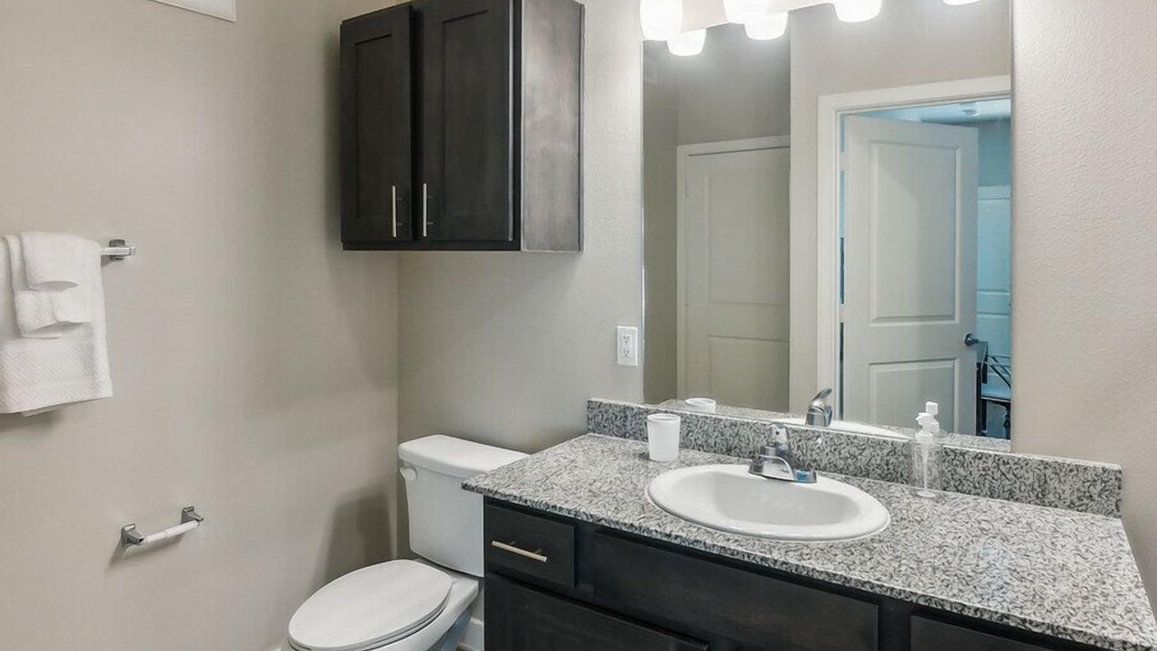 Photo of Bathroom in Willowbrook
