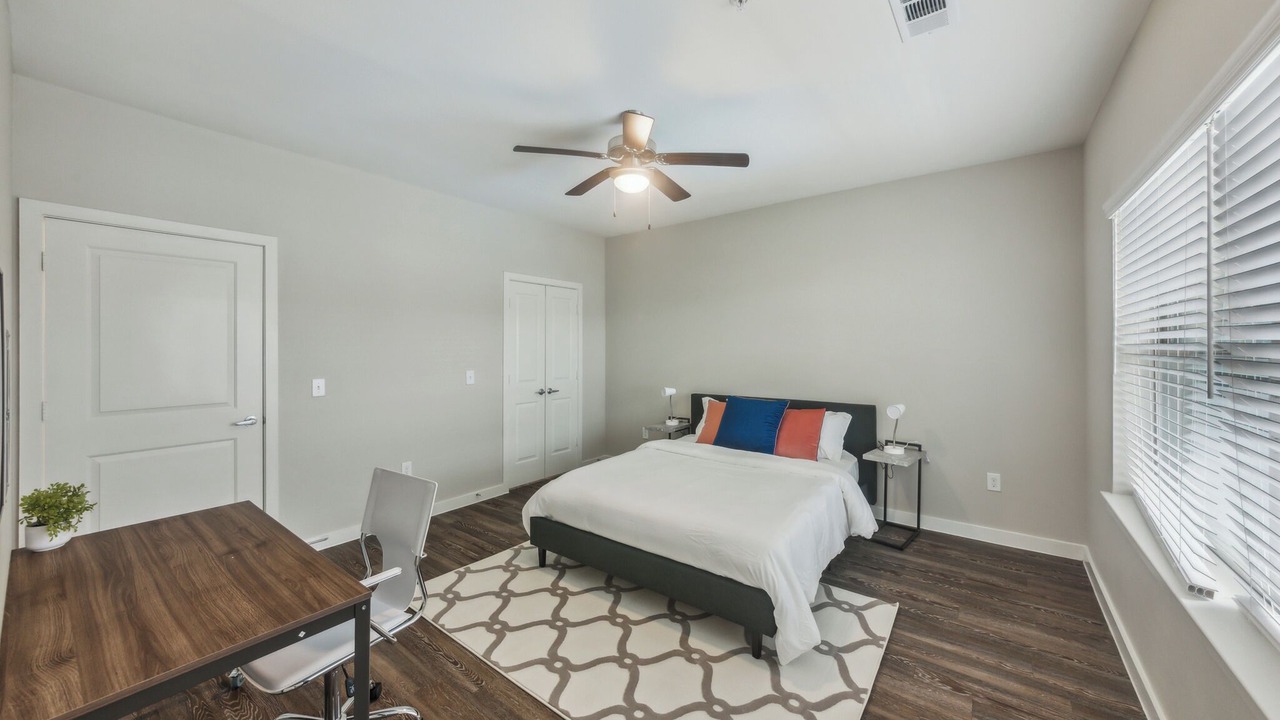 Photo of Bedroom in Willowbrook