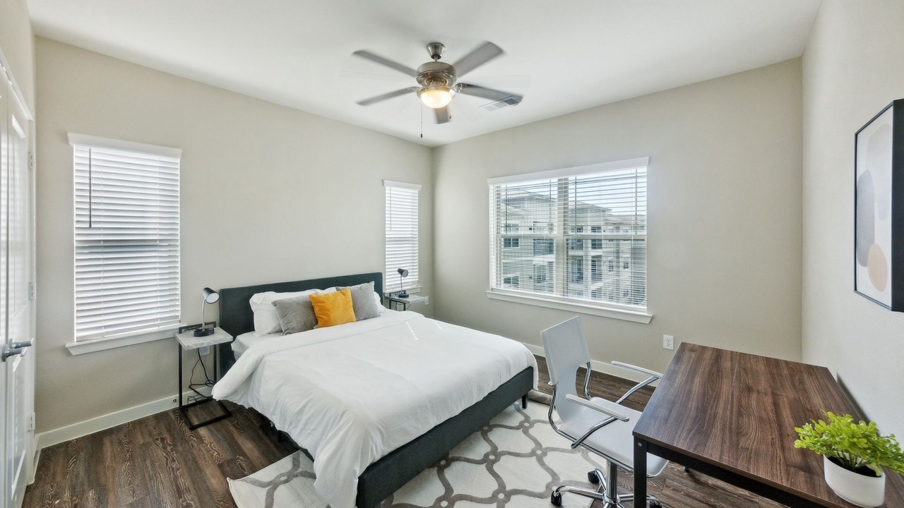 Photo of Bedroom in Willowbrook