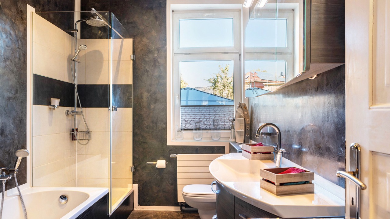 Photo of Bathroom in Mühlhausen