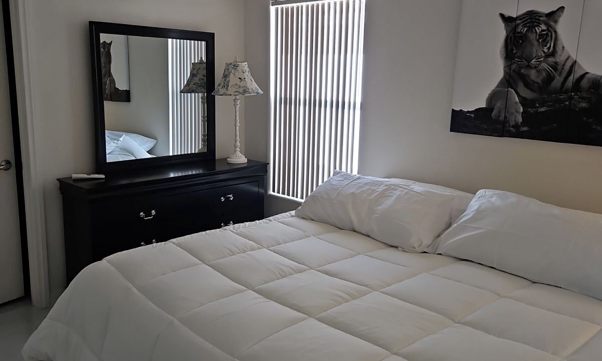 Photo of Bedroom in Silverado Ranch
