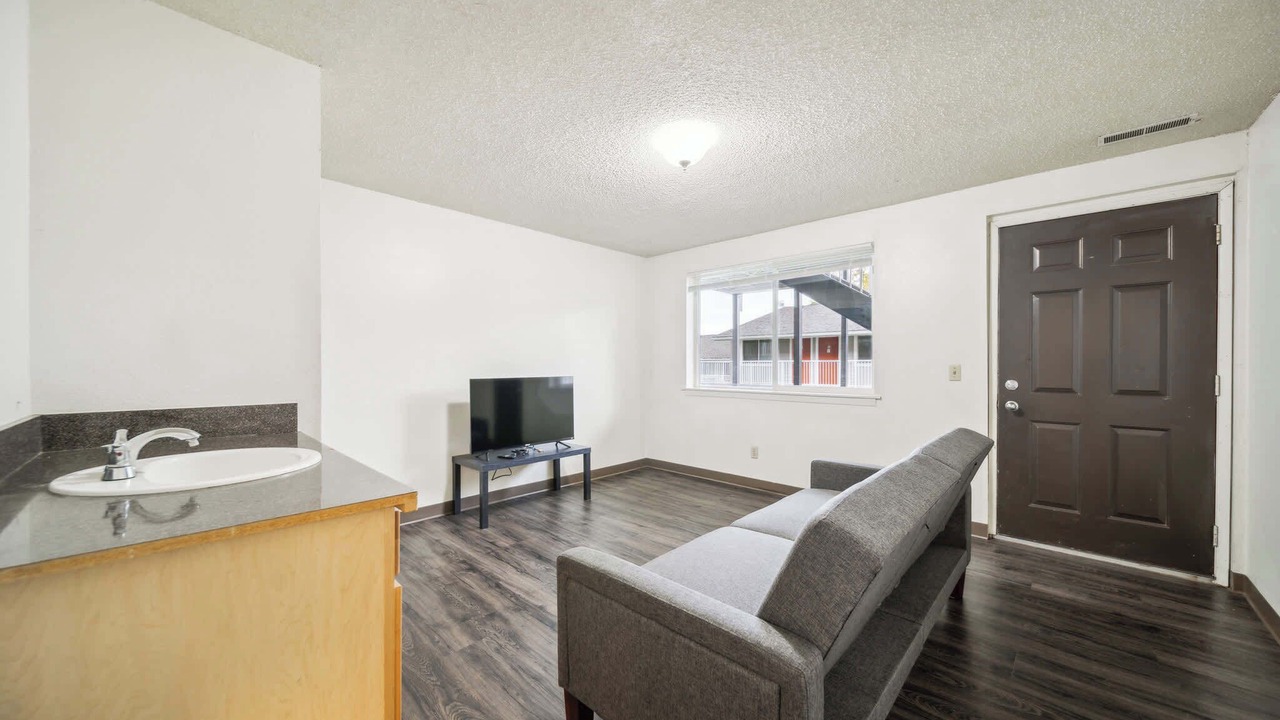 Photo of Livingroom in Pullman