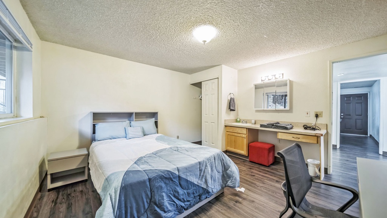 Photo of Bedroom in Pullman