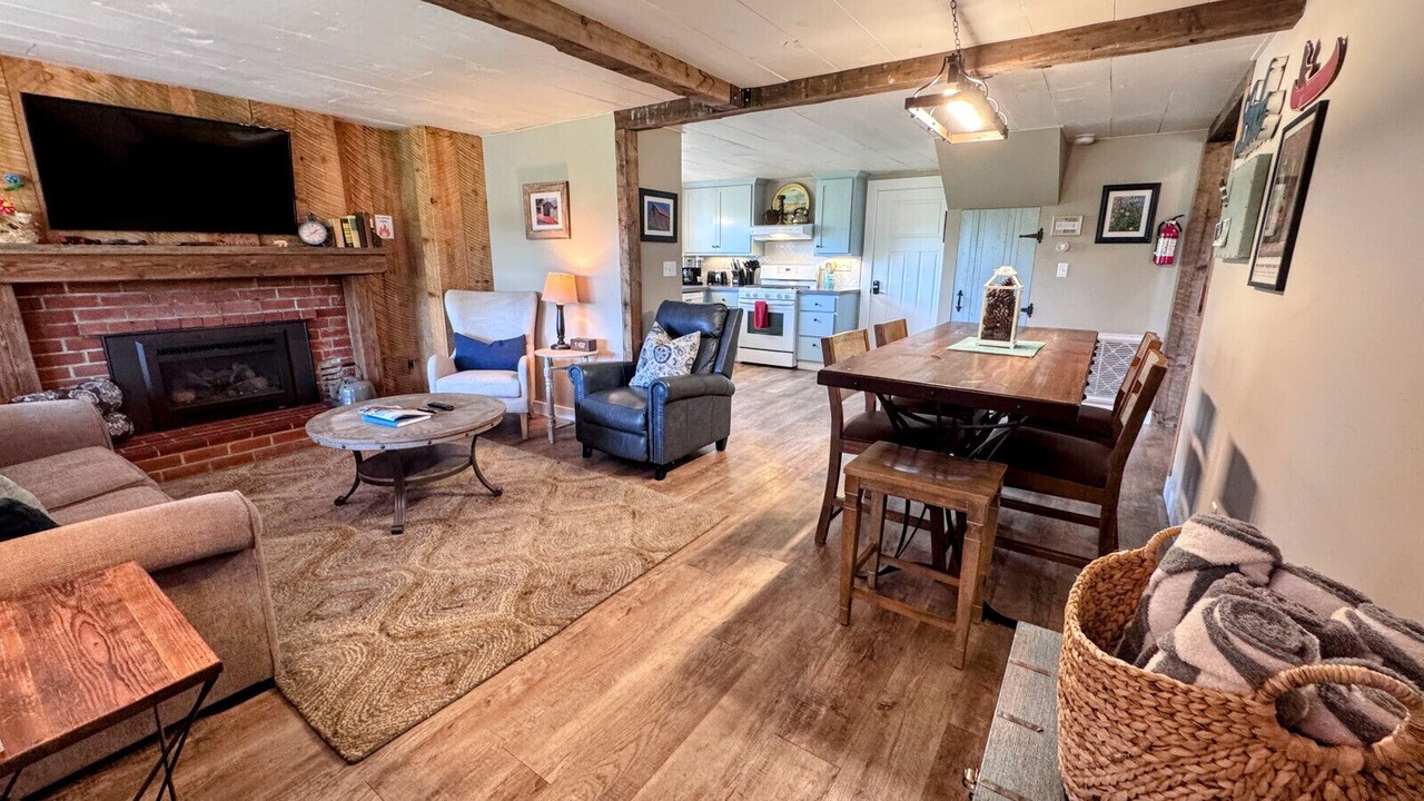 Photo of Livingroom in Mariposa