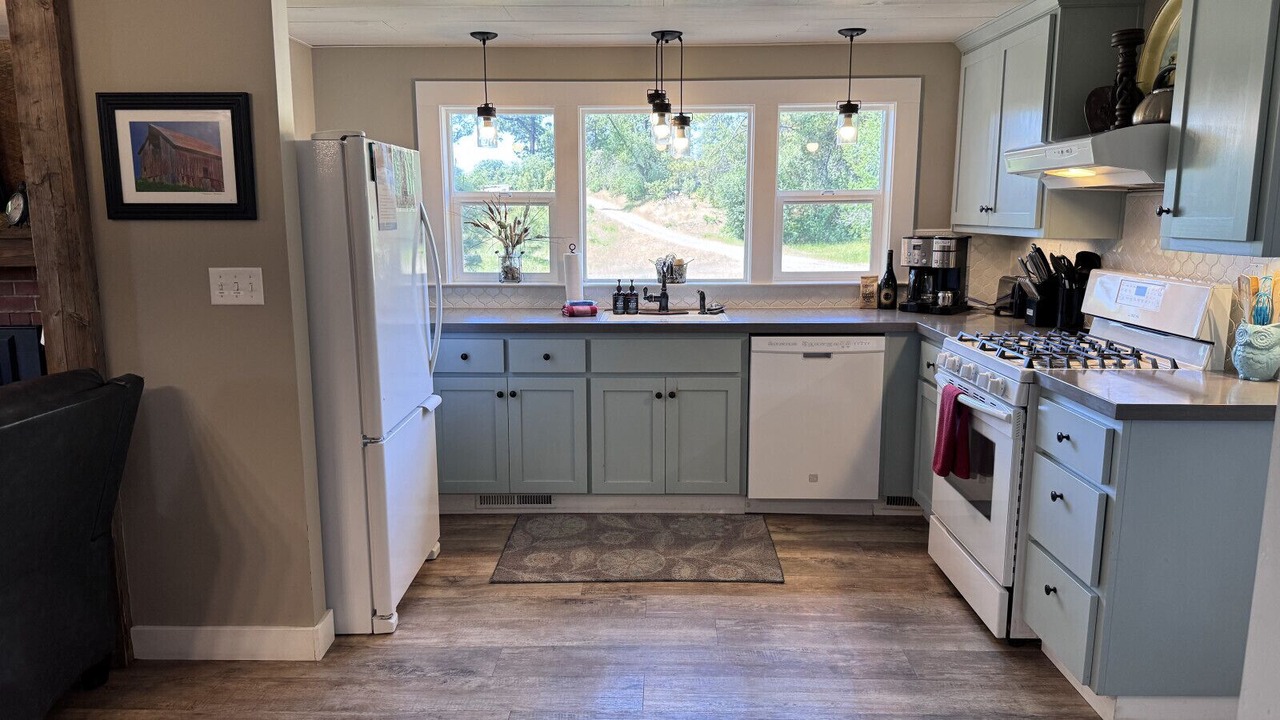 Photo of Kitchen in Mariposa