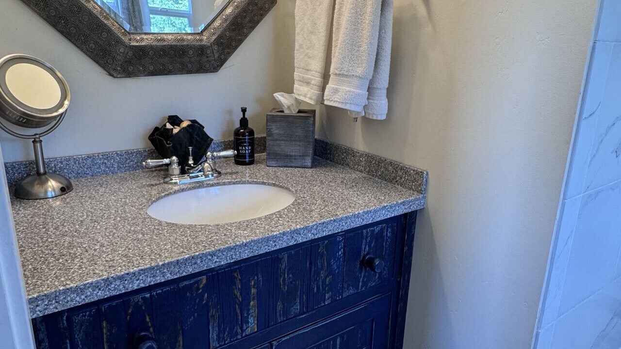Photo of Bathroom in Mariposa