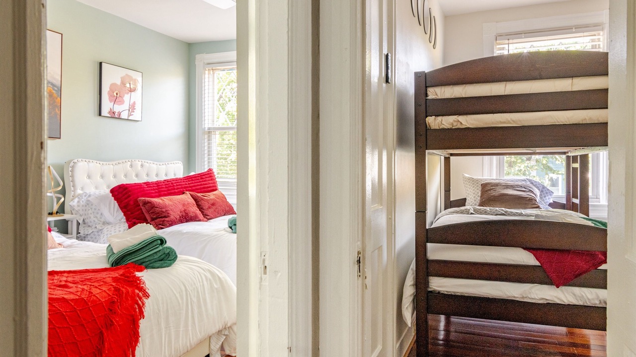 Photo of Bedroom in Near Northeast