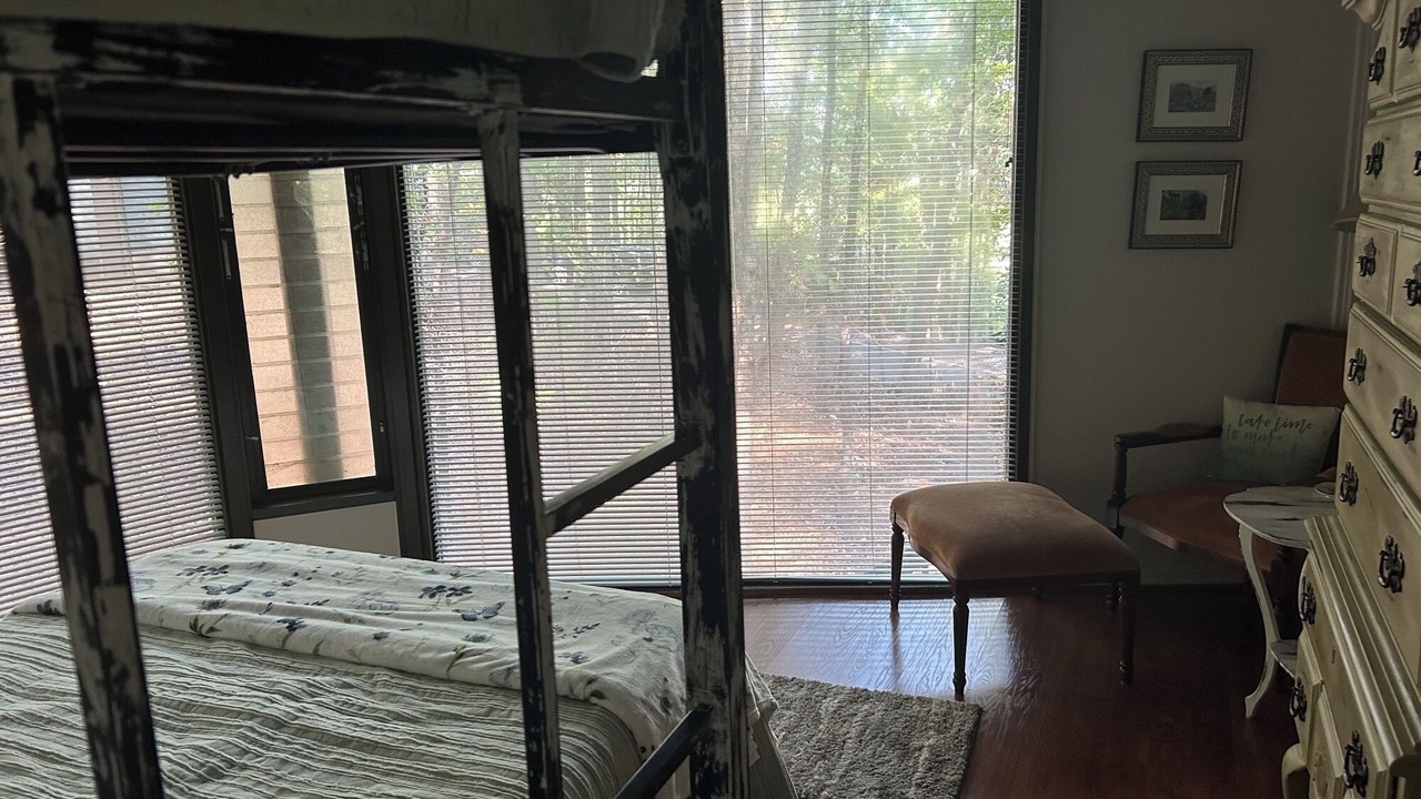 Photo of Bedroom in Big Canoe