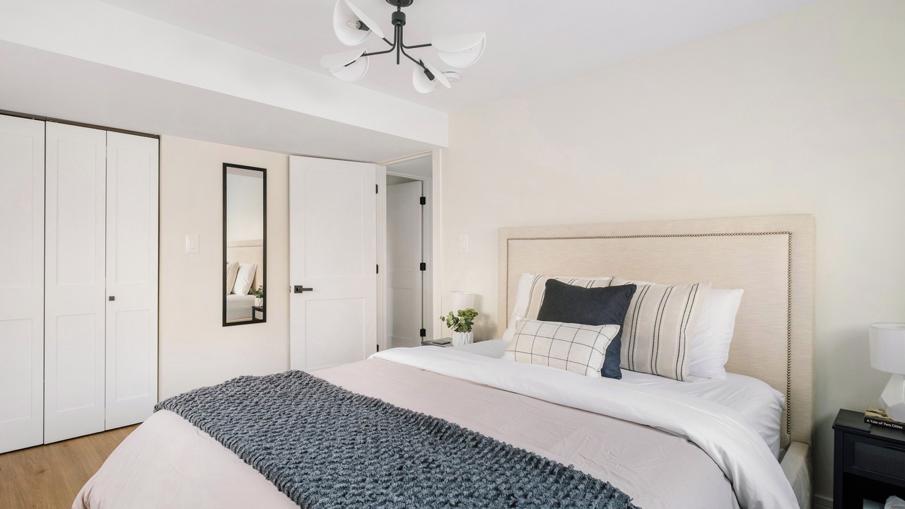 Photo of Bedroom in Homewood