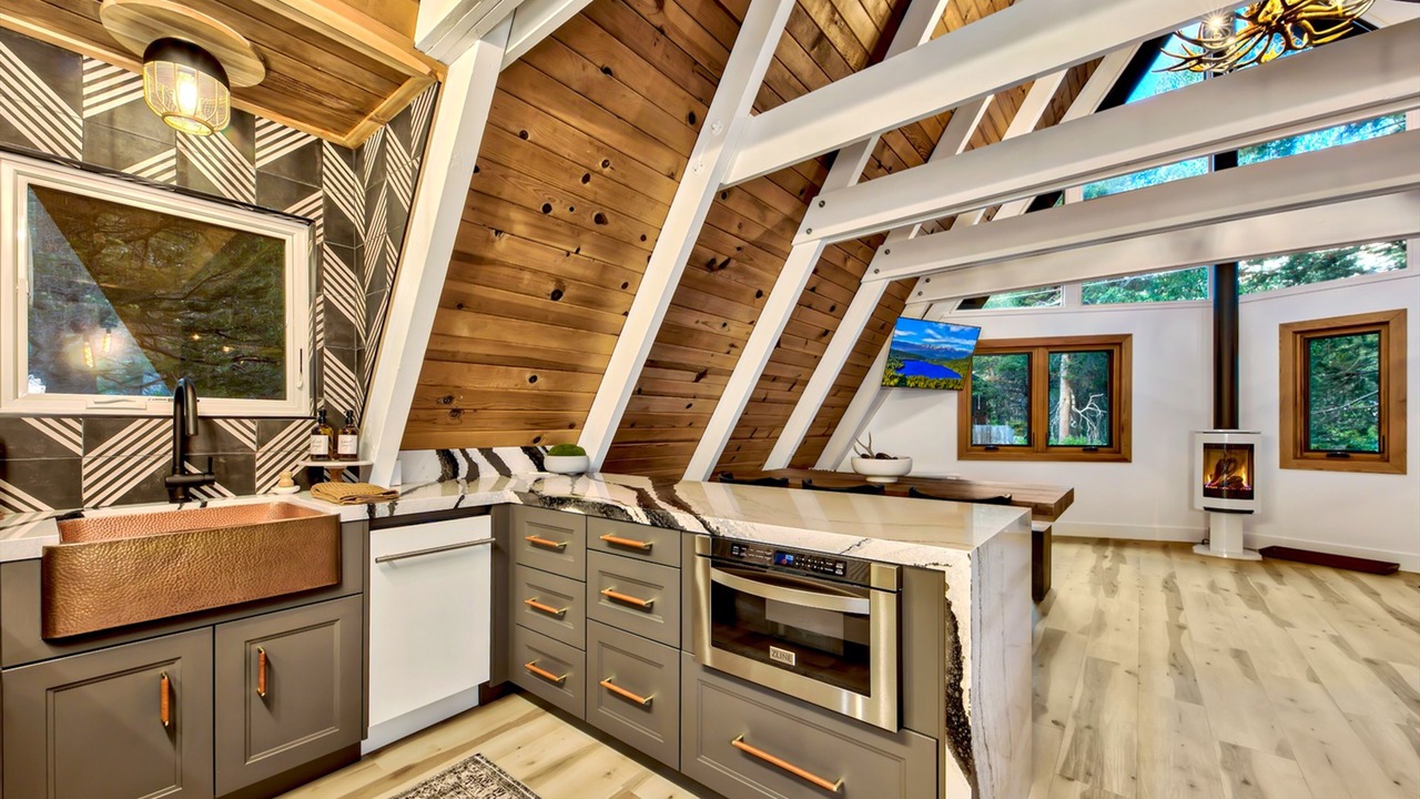 Photo of Kitchen in Christmas Valley