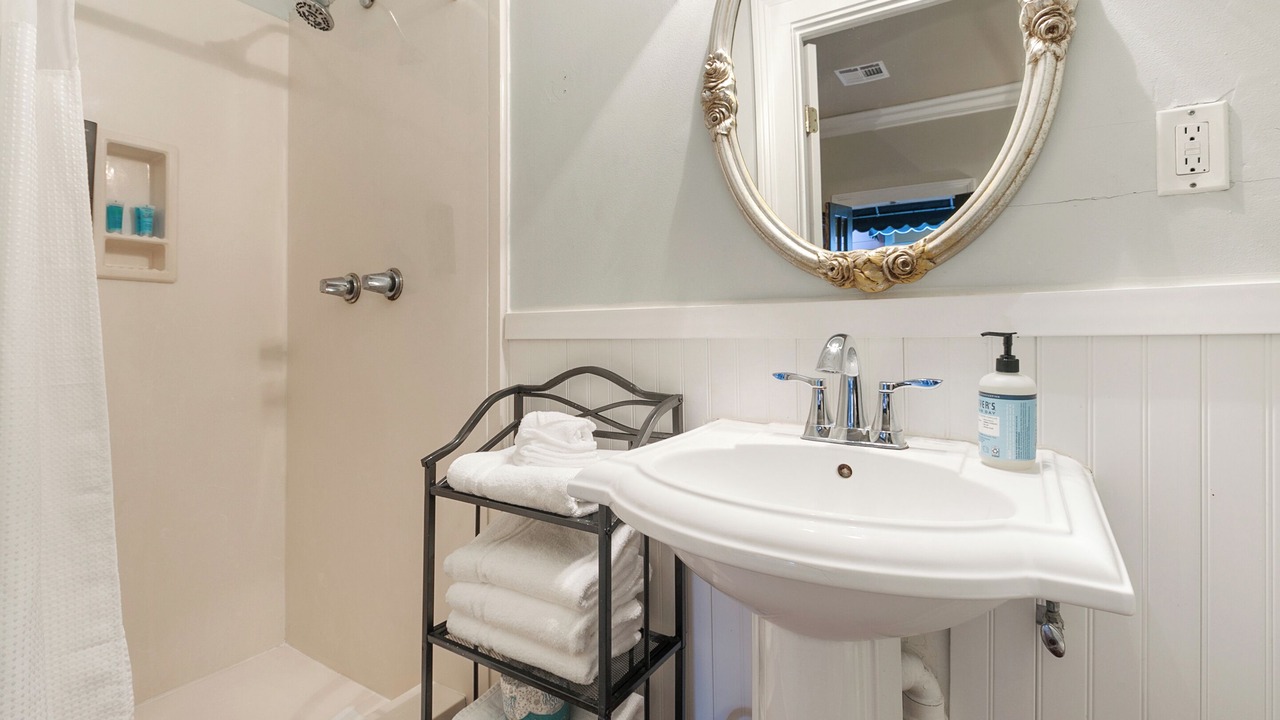 Photo of Bathroom in French Quarter