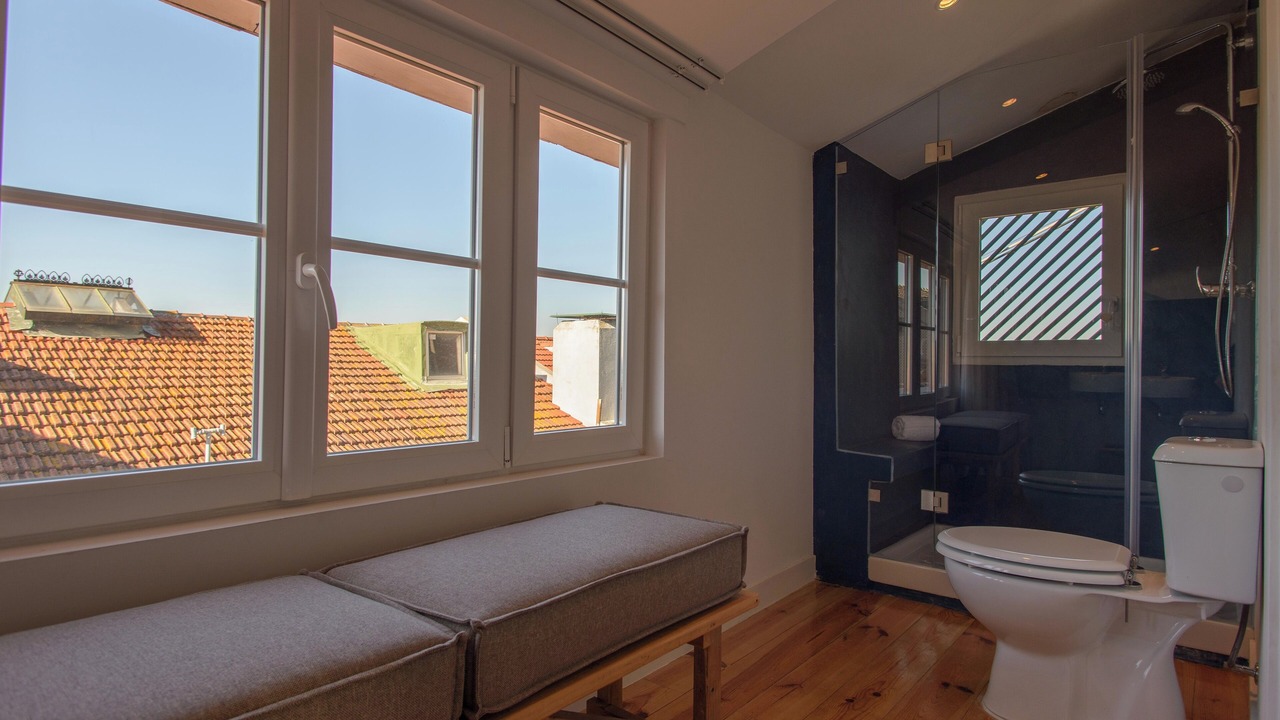 Photo of Bathroom in Mouraria