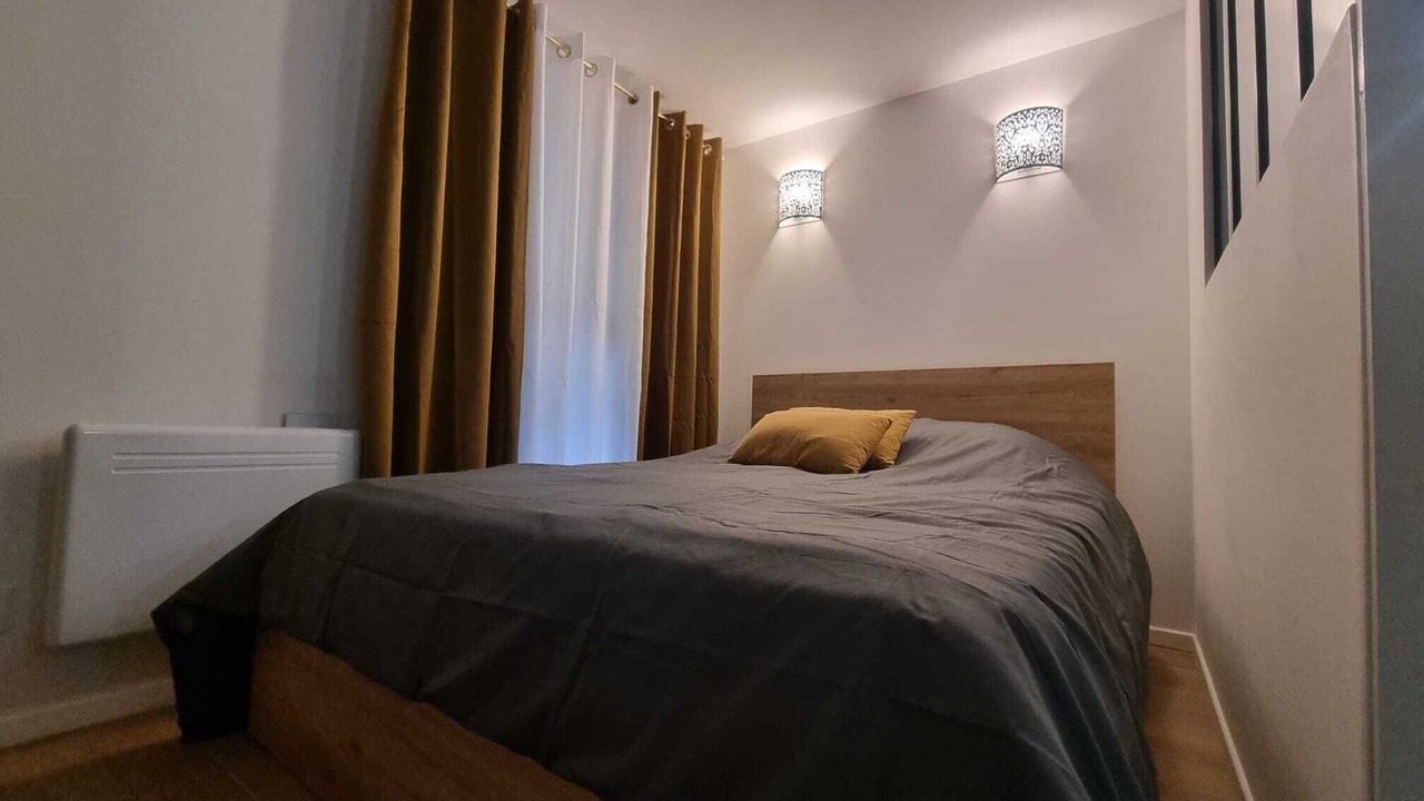 Photo of Bedroom in Bouffemont