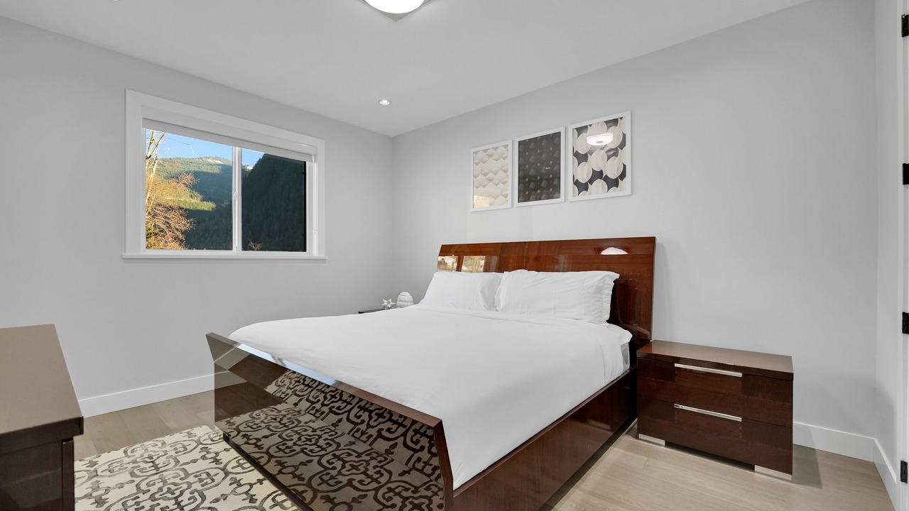 Photo of Bedroom in Squamish